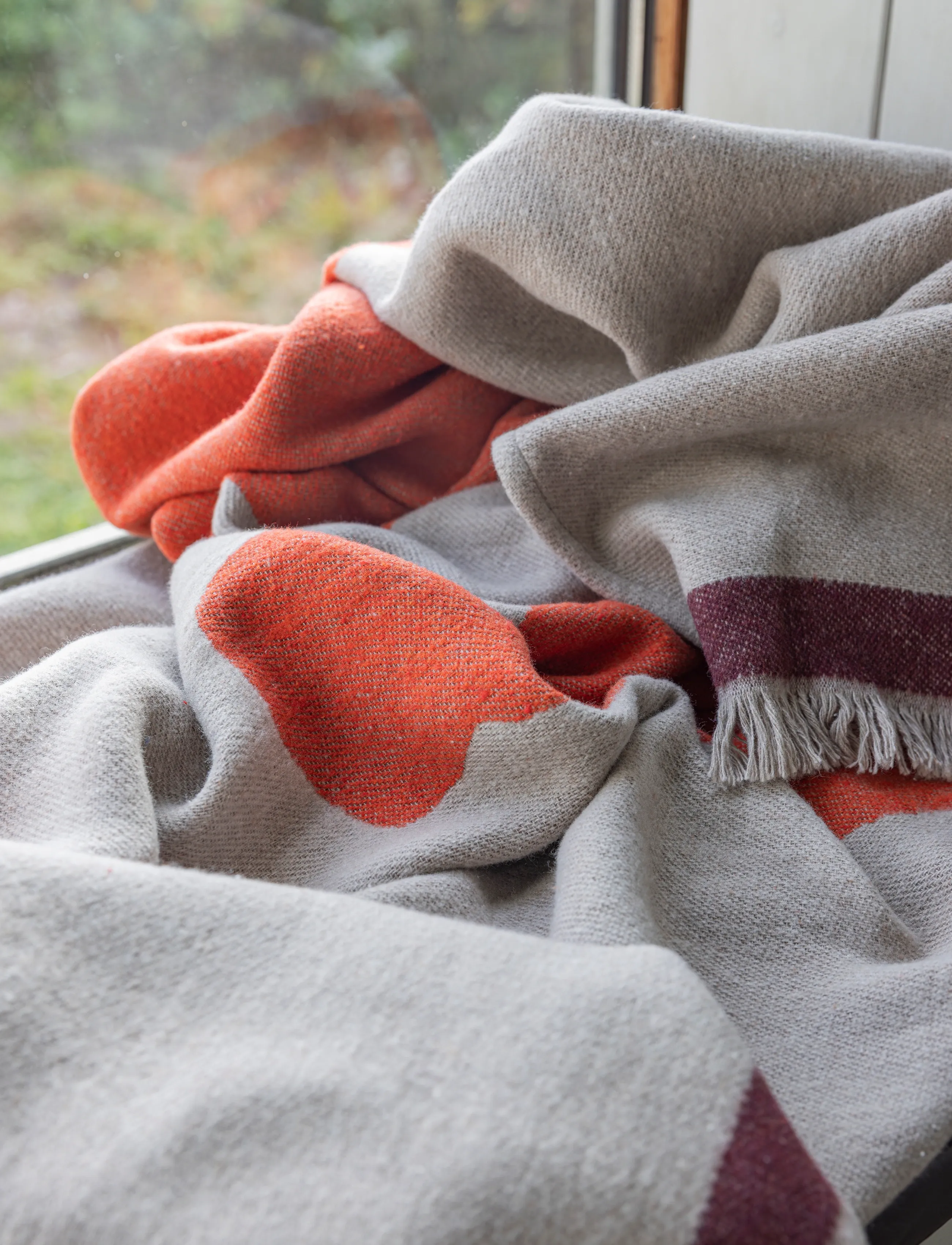 Mette Ditmer - STUDIO throw - filtar & plädar - orange - 3
