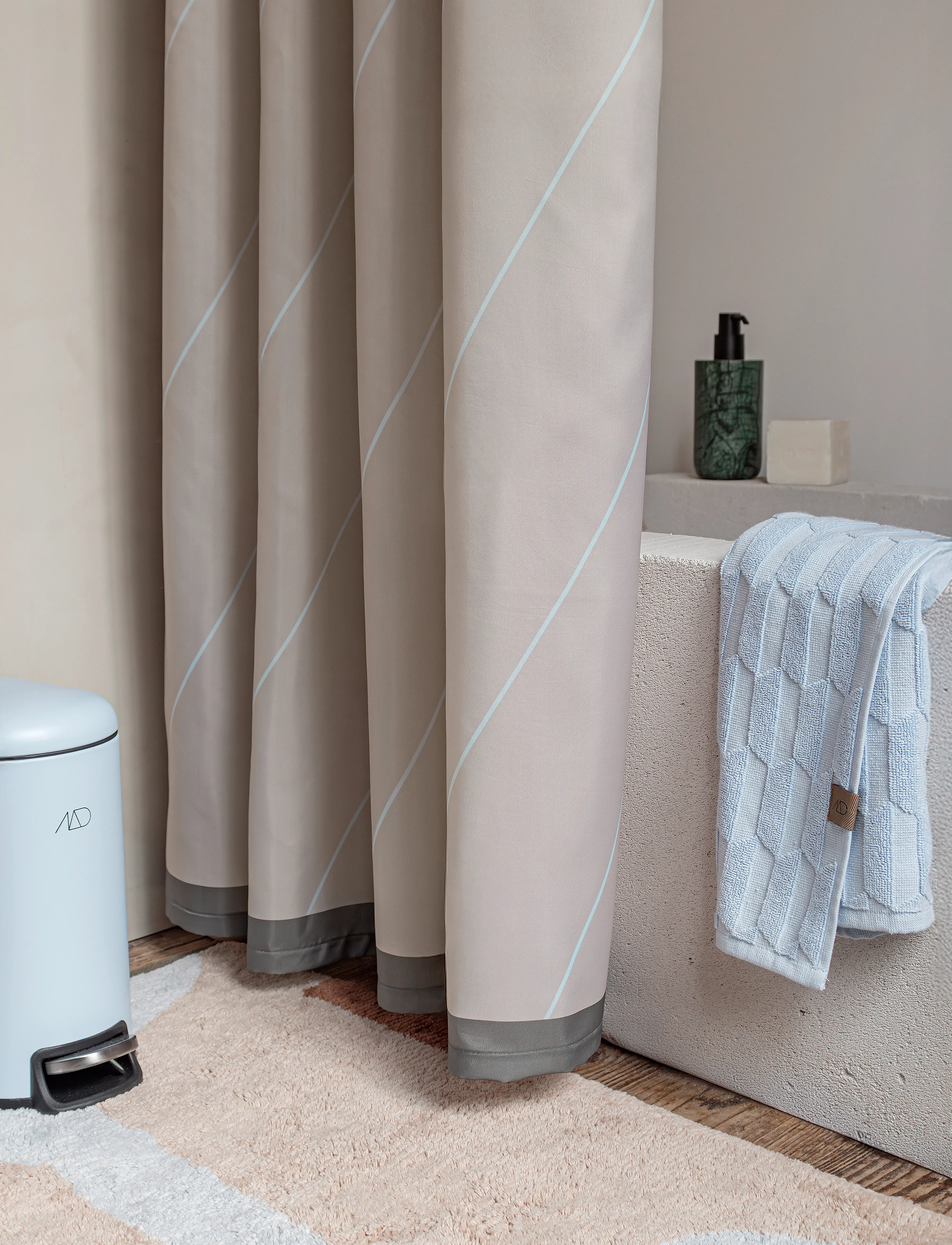 Mette Ditmer Subtle Shower Curtain, One Size, Bathroom Textiles, Beige - Curtains, Homeware