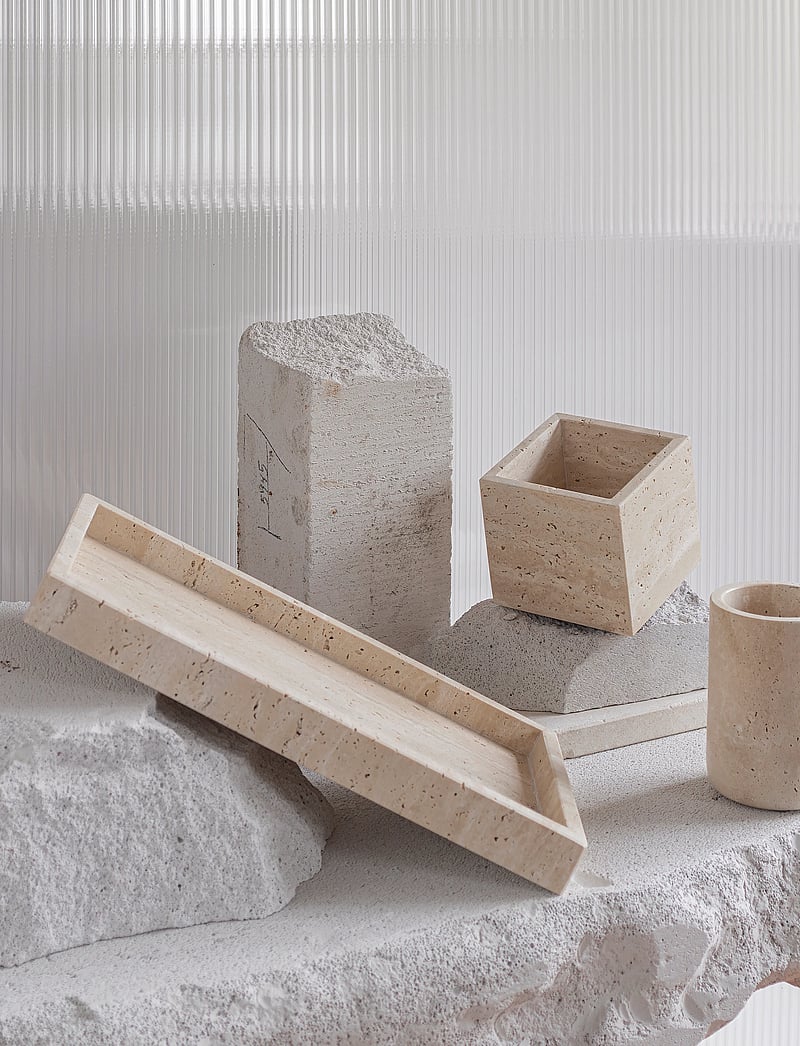 Mette Ditmer - TRAVERTINE cube - dekoschalen - linen - 0