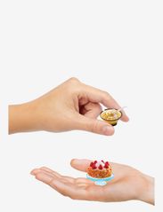 MGA´s Miniverse - MGA's Miniverse- Make It Mini Foods: Diner PDQ S2A - lekset - multi coloured - 8