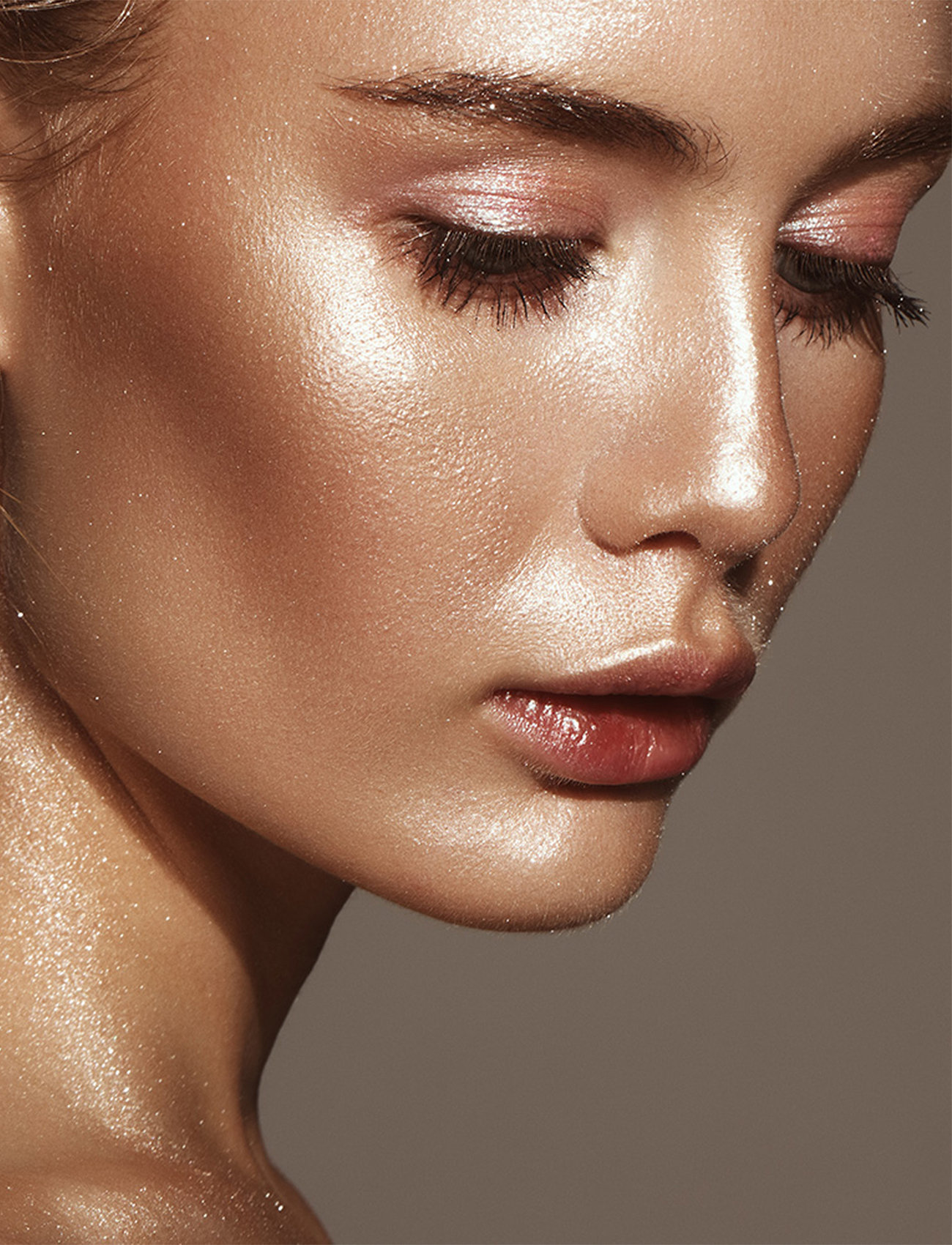 Mia Makeup - Mia Makeup - SPARKLING POWDER GOLD - festtøj til outletpriser - gold - 1