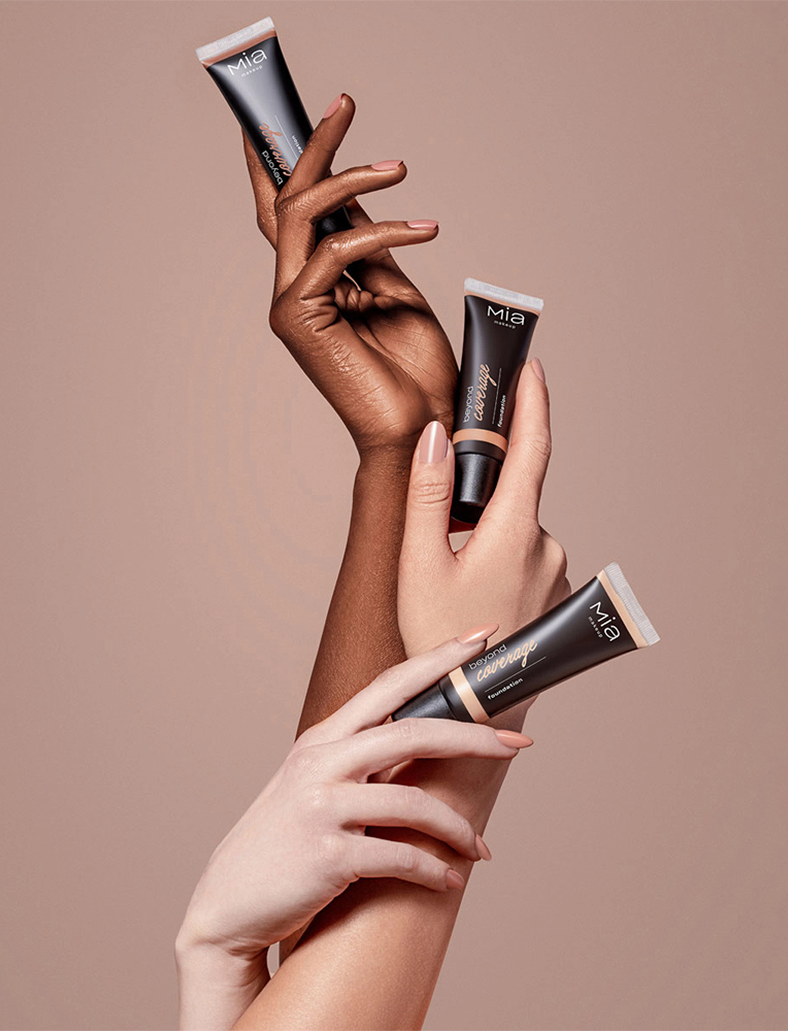 Mia Makeup - Mia Makeup  BEYOND COVERAGE FOUNDATION 3 - juhlamuotia outlet-hintaan - miel - 2