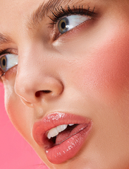 Mia Makeup - Mia Makeup - CHEEK FREAK MATTE BLUSH 01 Coral Blend - festklær til outlet-priser - coral blend - 3