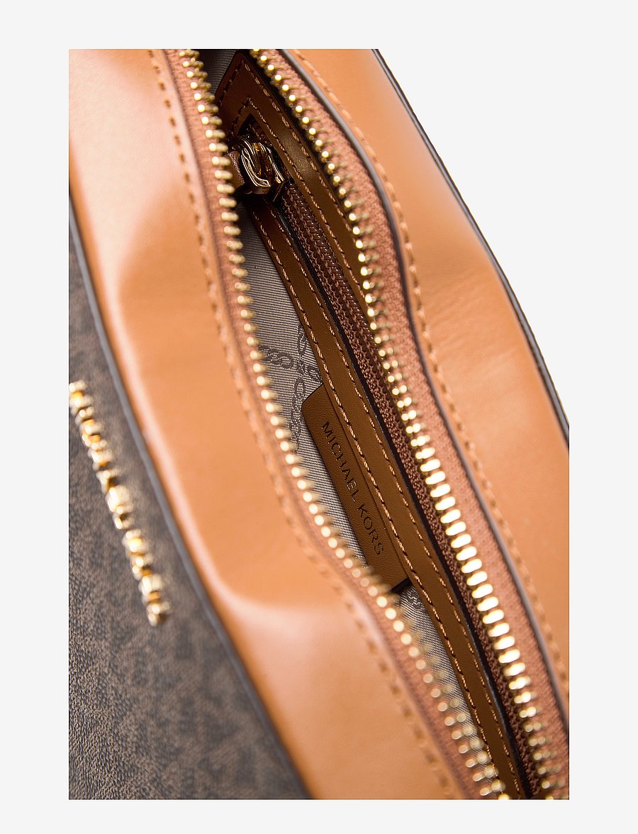Michael Kors - MD CAMERA BAG - crossbody bags - brown - 5