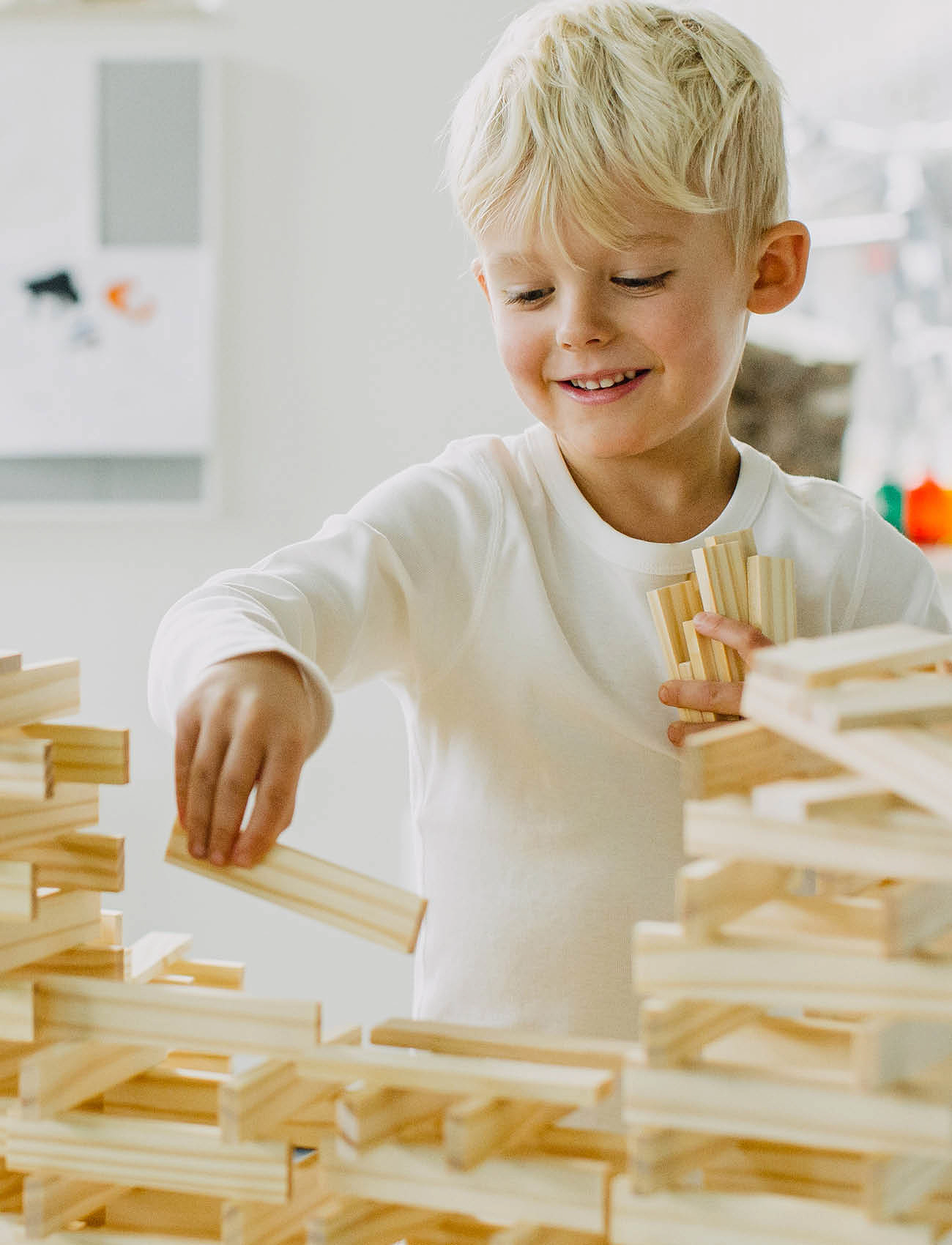 Micki Leksaker Byggstavar 200 St, Trävita, Børn, Building Blocks, Multi/mønstret, Str: 117X 23.4X 7.8MM