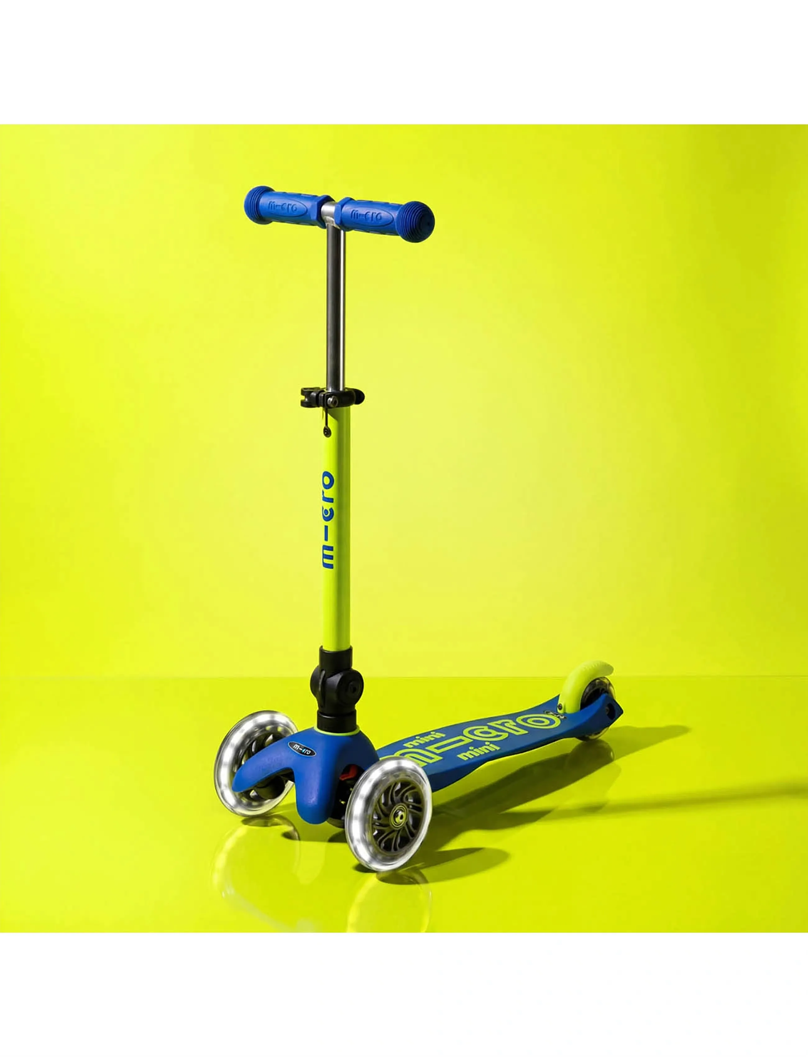 Micro Micro - Mini Deluxe Foldable Led - Neon Canary Yellow, One Size, Blue, Outdoor Legetøj > Kick Bikes, Børn