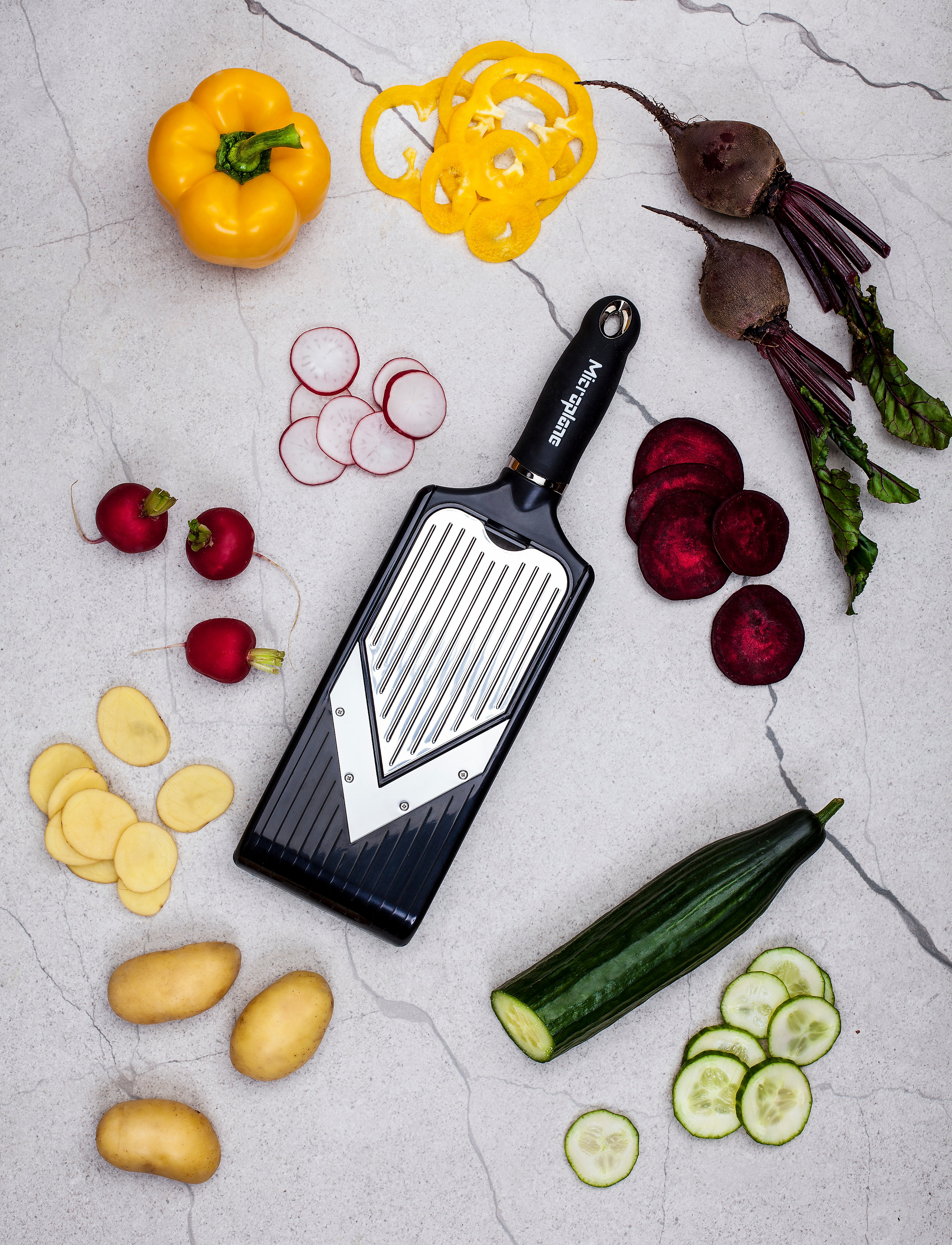 Microplane - Adjustable V-Blade Mandonline Food Slicer - black - 1