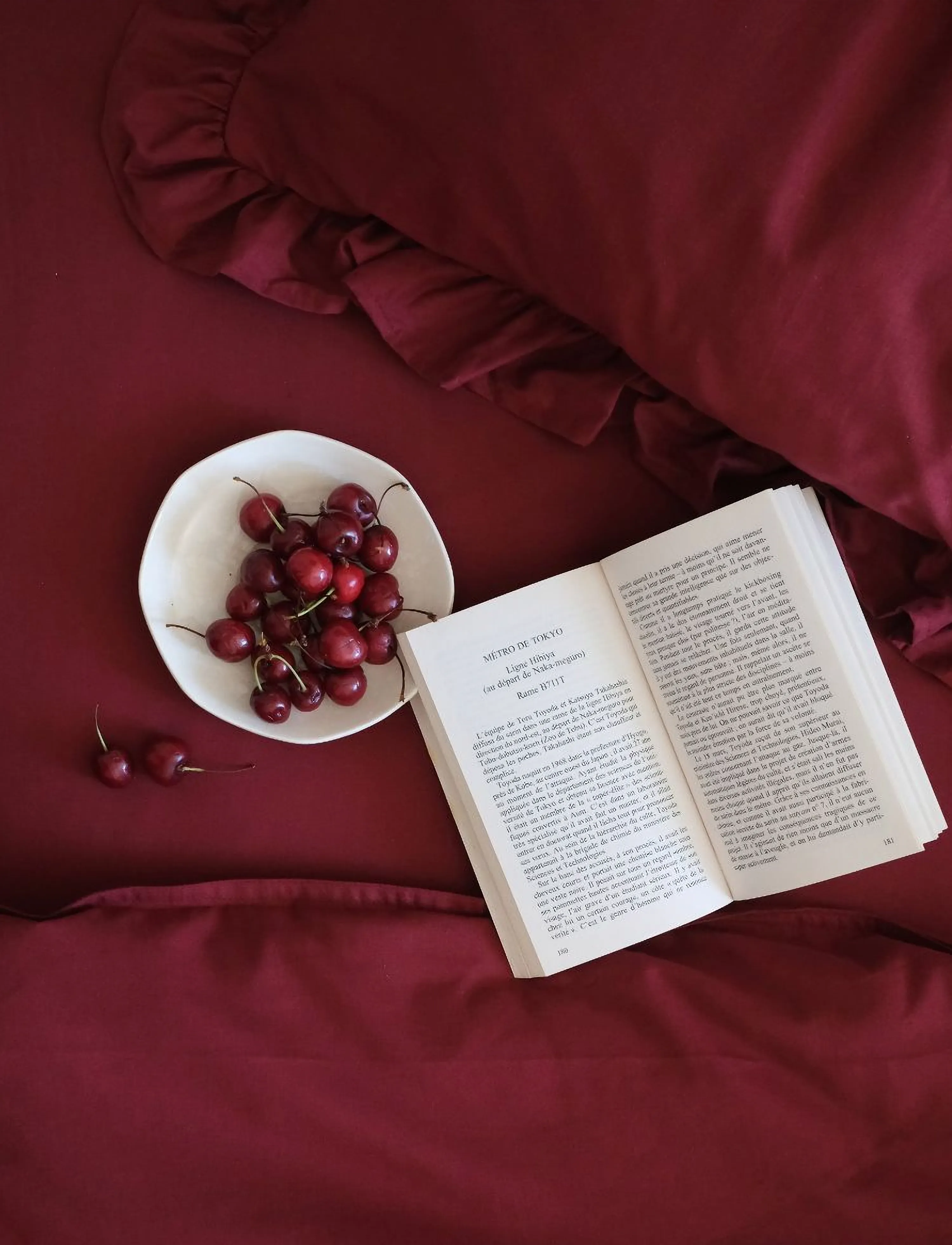 Midnatt - Duvet cover Cherry - duvet covers - red - 0