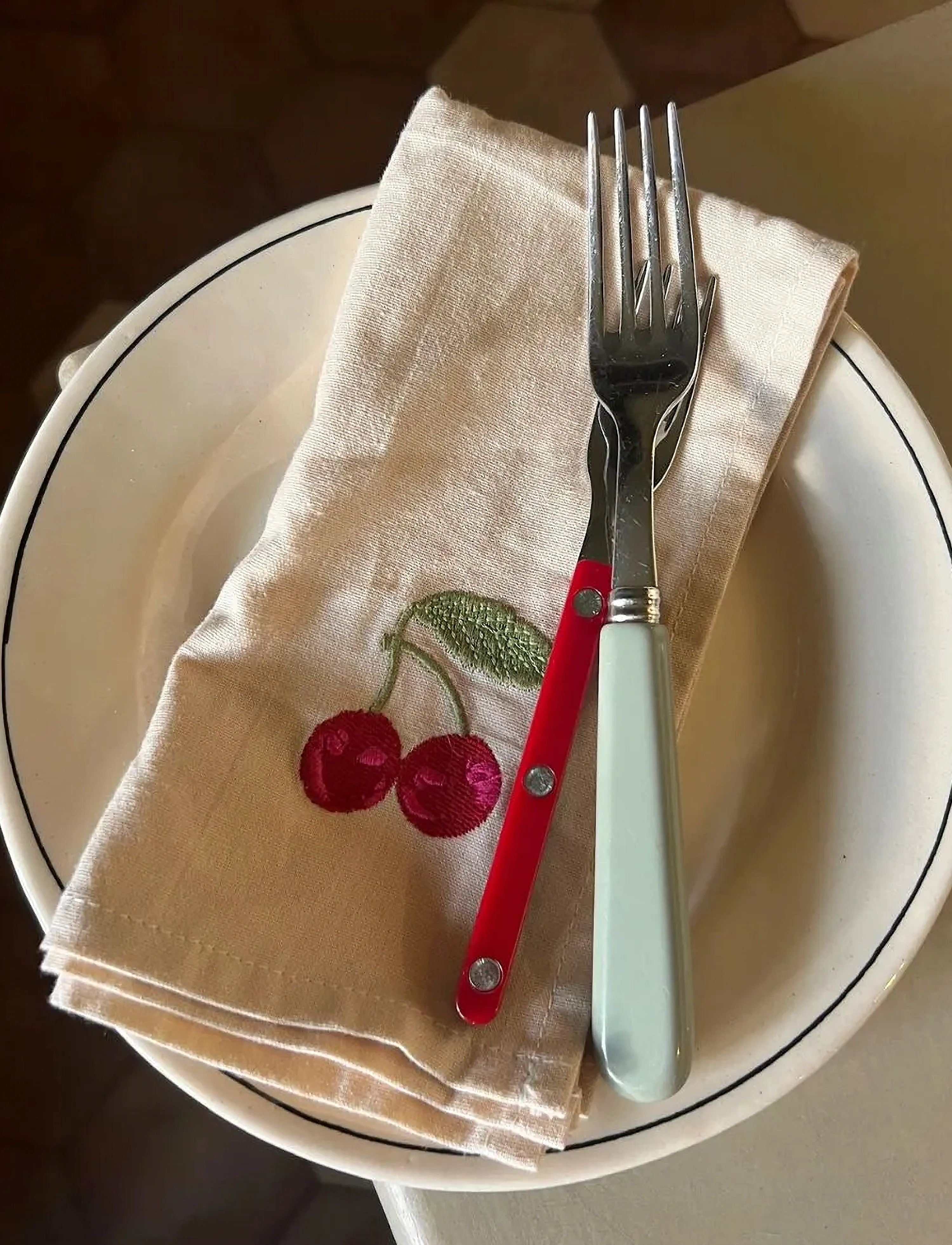 Midnatt - Napkins 4-pack Tutti Frutti - stofservietter - beige - 2