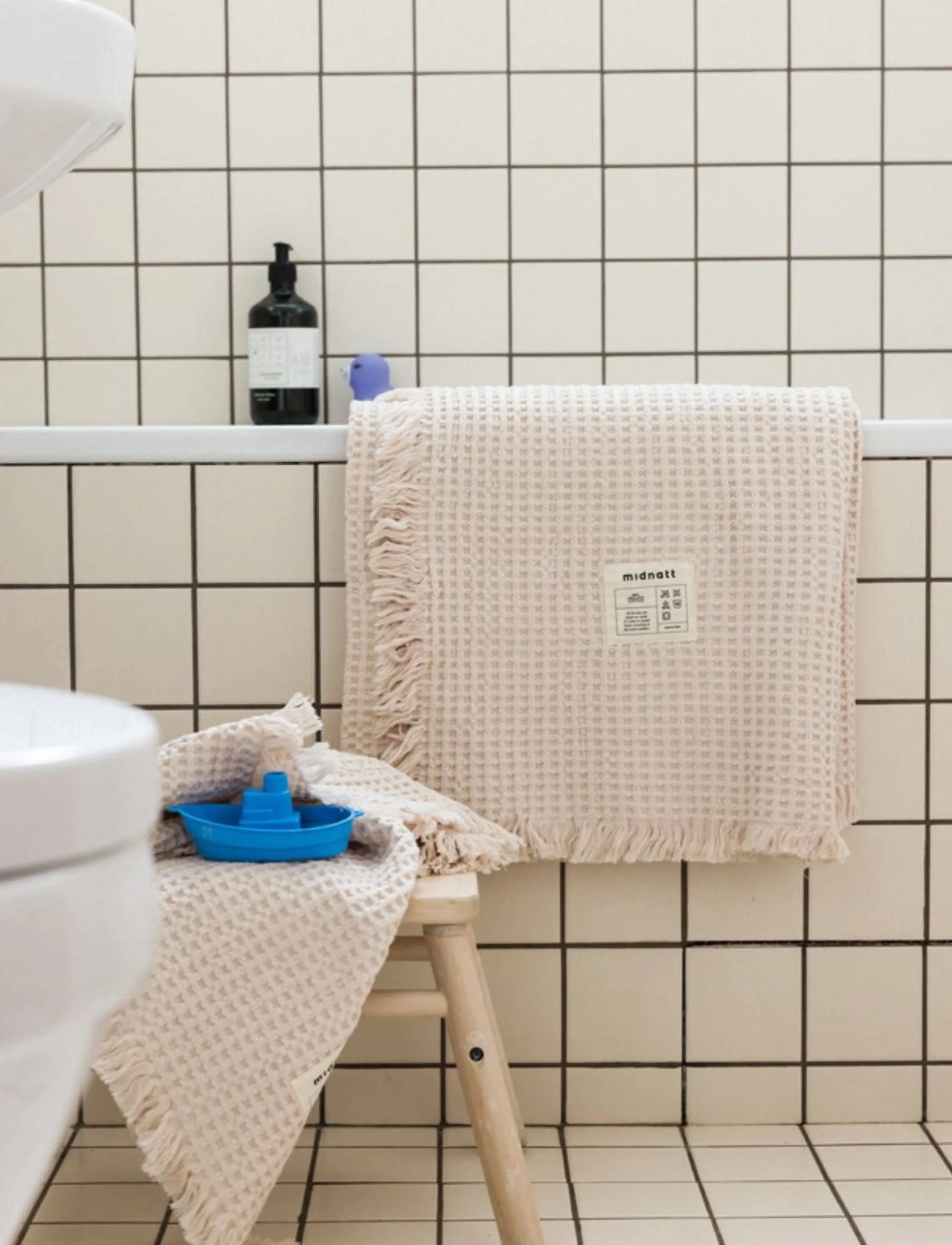 Midnatt - Waffle towel Perlino - handtücher - white - 2