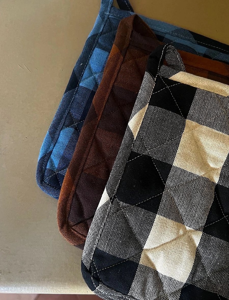Midnatt - Oven mitt checked blue - ahjukindad, pajalapid ja potihoidjad - blue - 4