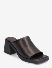 KRISTEN BLACK STRETCH MULE SANDAL - BLACK