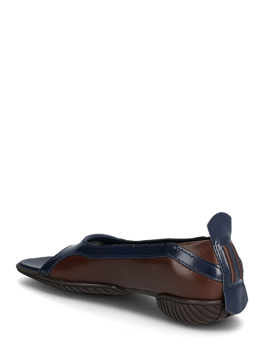 MIISTA - Loma Brown and Navy Thonge Ballerinas - madalad sandaalid - brown - 2
