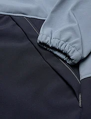 mikk-line - Softshell Jacket Recycled - børn - faded denim - 6