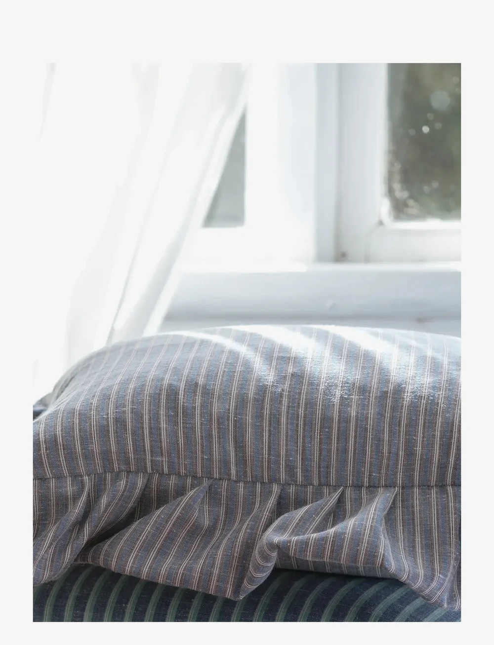 Mimou - Frill cushion Stripe - köp efter pris - blue/brown - 2