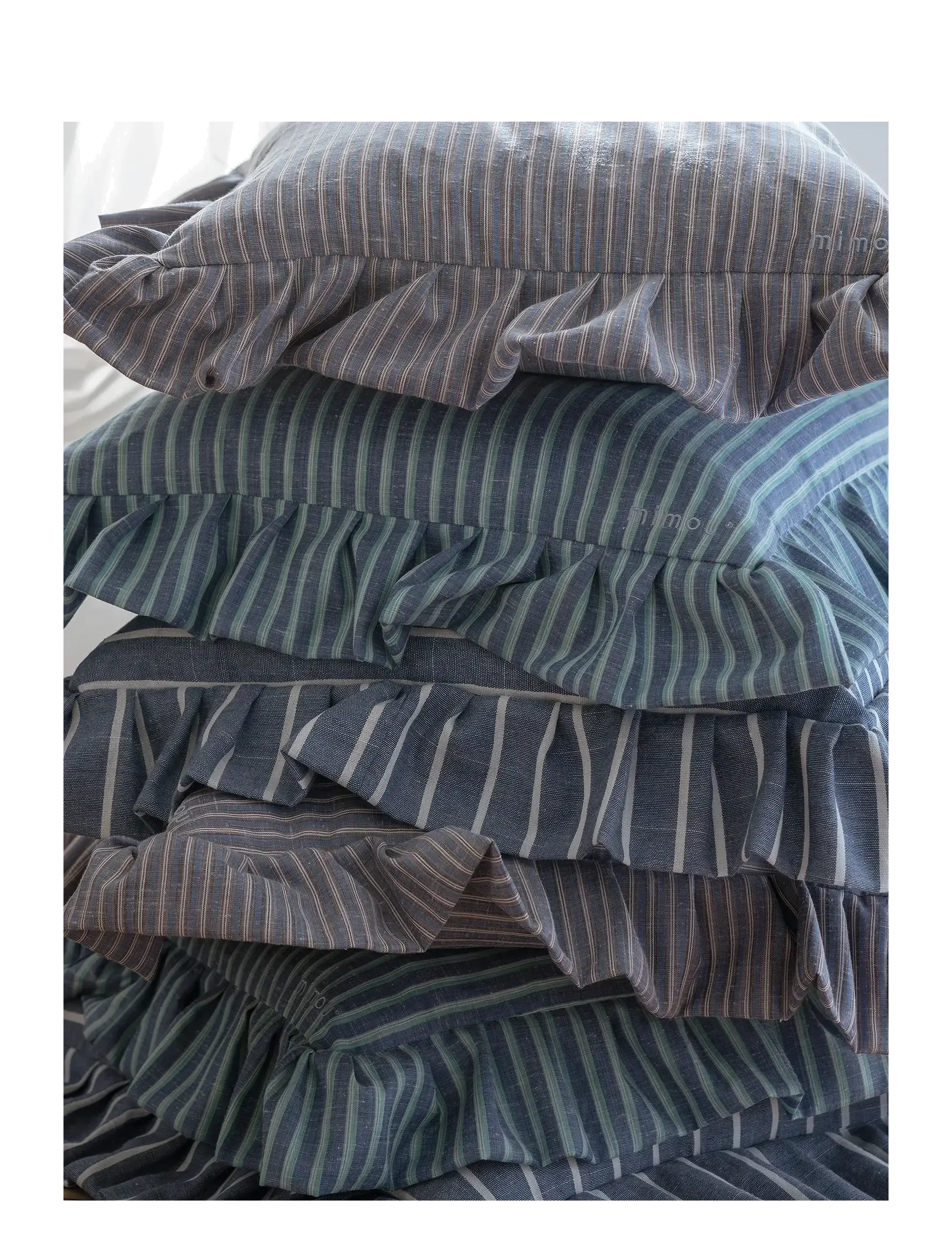 Mimou - Frill cushion Stripe - puder - blue/green - 2