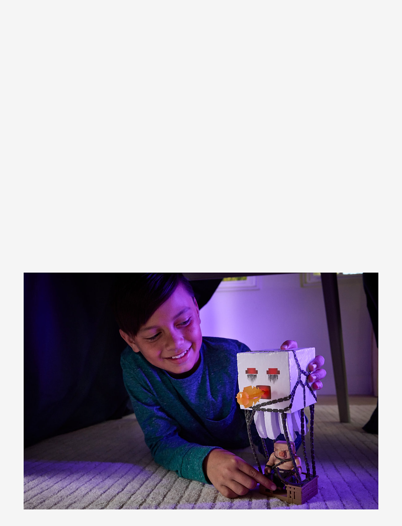 Minecraft - Minecraft Blast Attack Ghast Action Figure Set with Lights, Sounds & More Inspired by the Movie - movies & fairy tale characters - multi color - 1