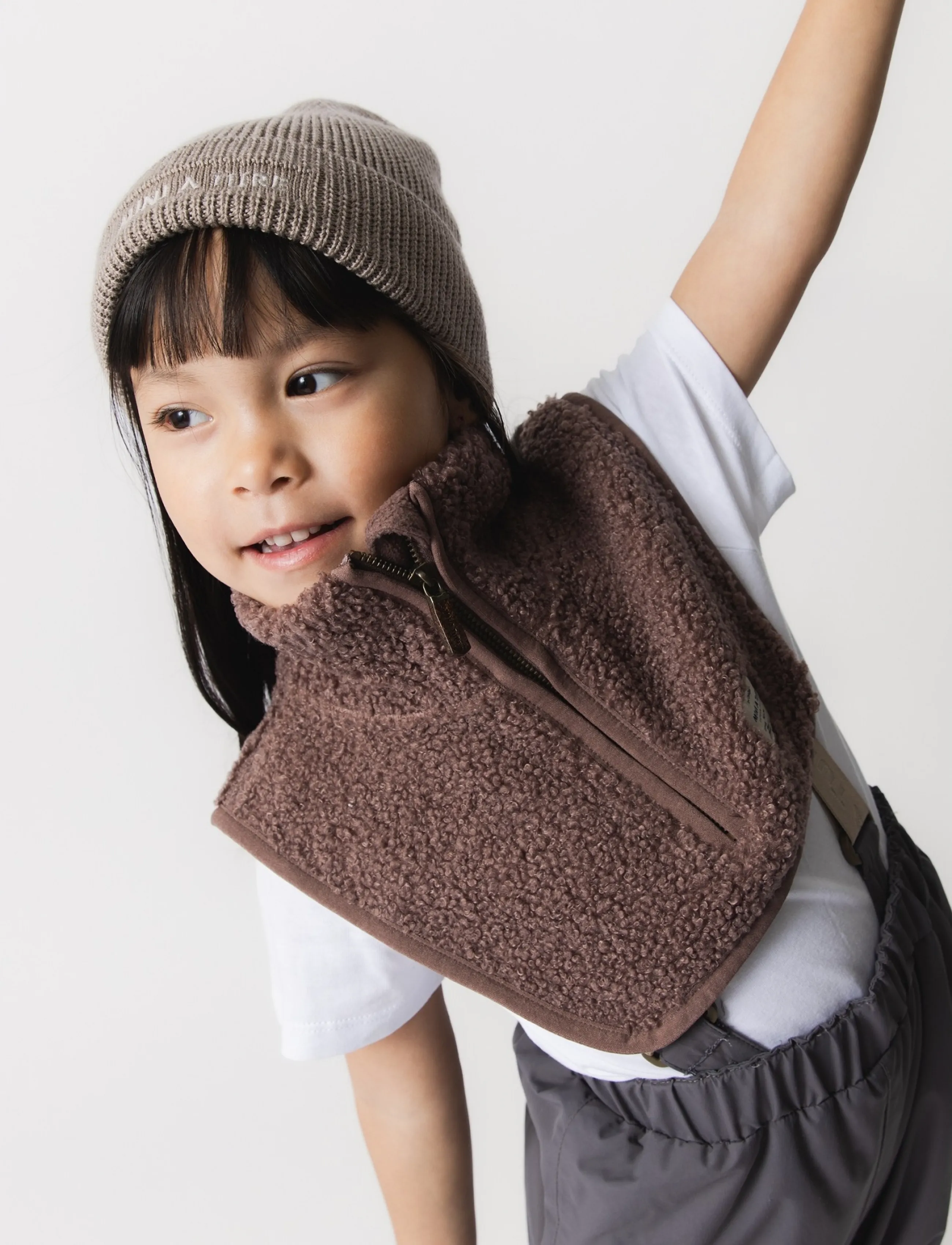 MINI A TURE MATAKTON teddyfleece zip neckwarmer. GRS - MINI A TURE - PEPPERCORN PLUM / burgundy