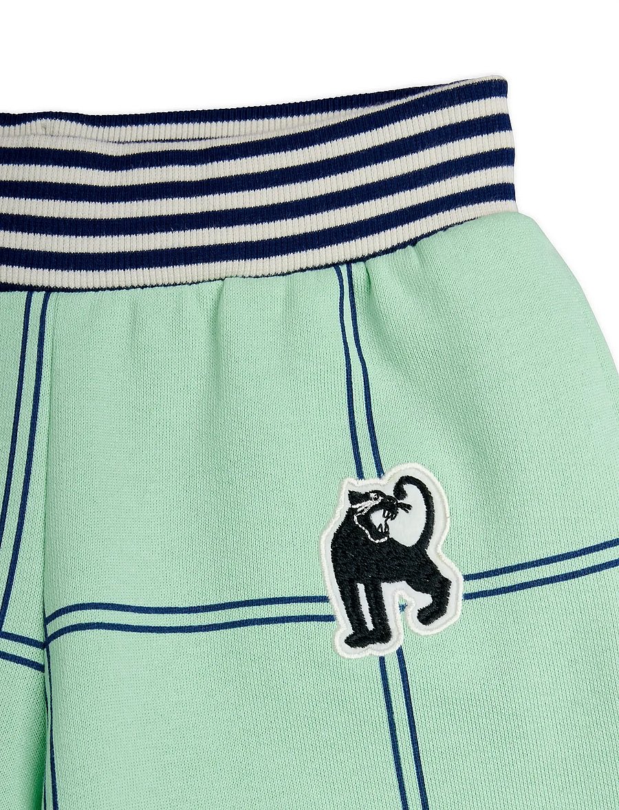 Mini Rodini - Check aop panther patch sweatshorts - sweatshorts - green - 2