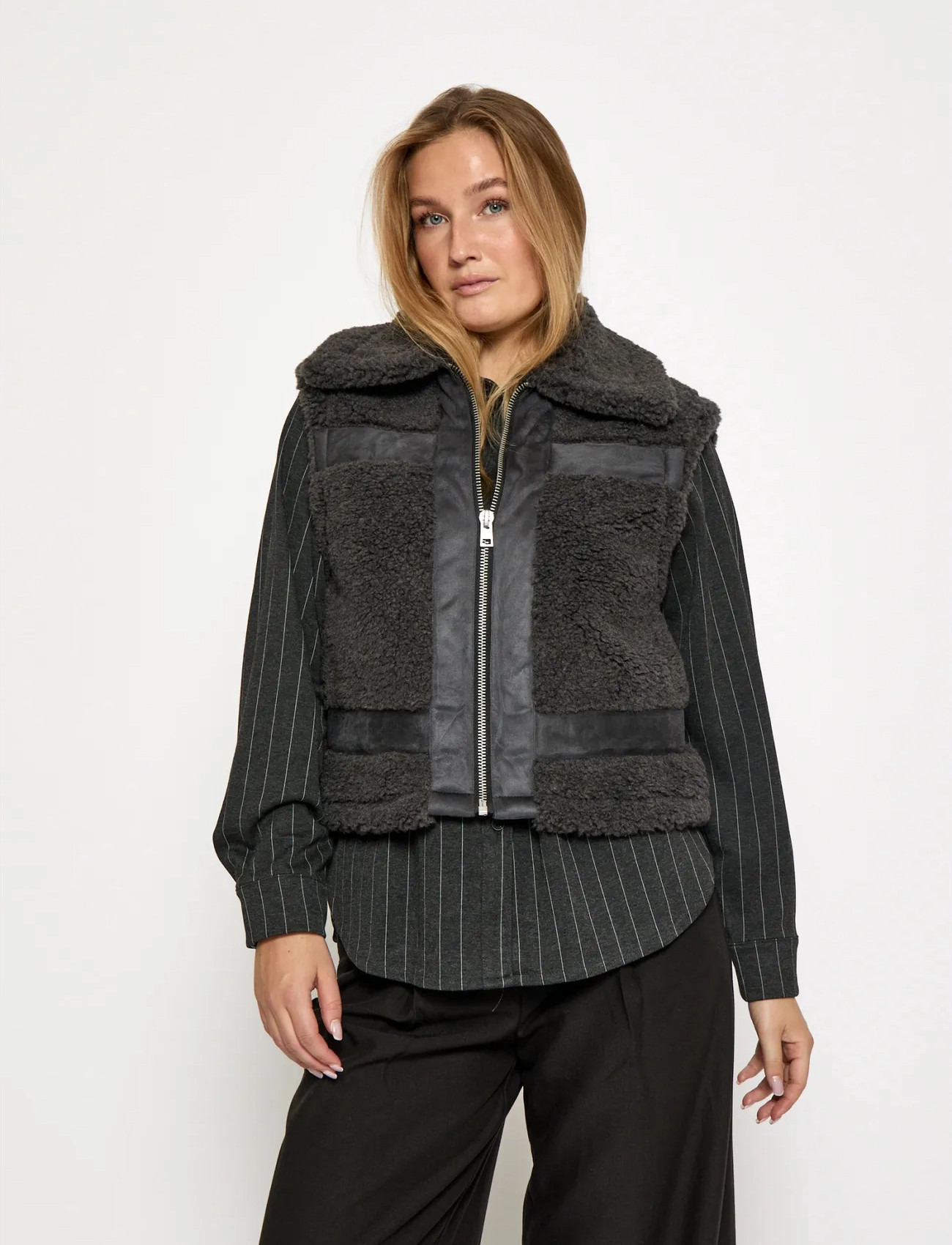 Minus Msalda Faux Fur Vest - - 34 1