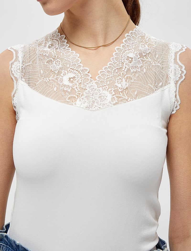Minus - Vanessa top - Ärmellose tops - broken white - 4
