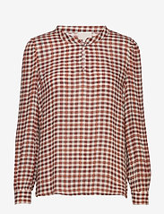 Minus - Maisa blouse - langärmlige blusen - red checks - 0