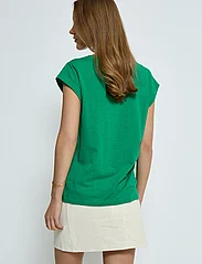 Minus - Leti T-shirt - t-shirts - golf green - 3