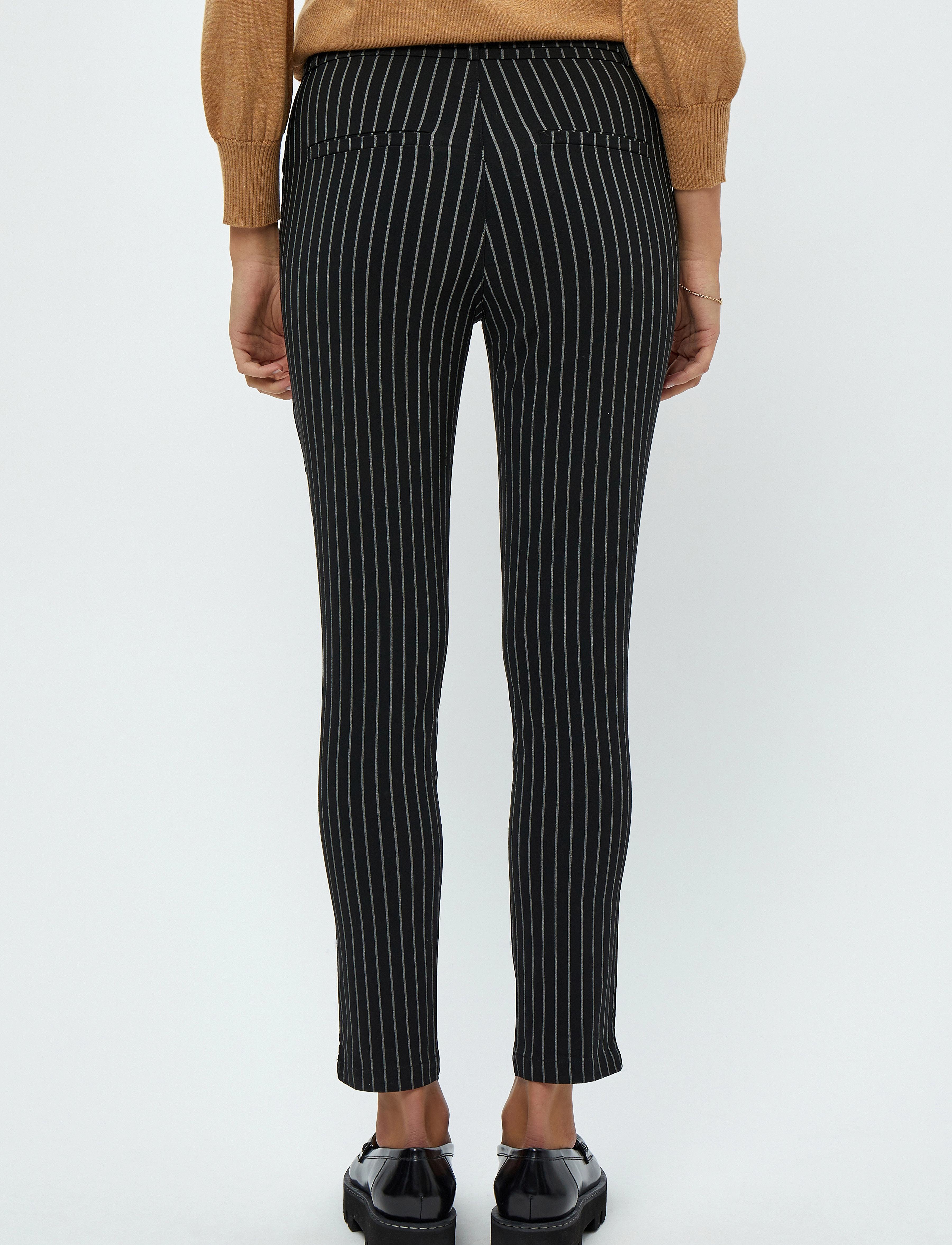 Minus - Carma Stribet 7/8 Bukser - grey pinstripe - 3