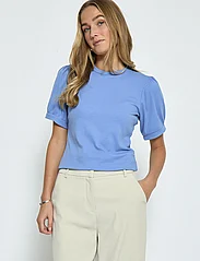 Minus - Johanna T-shirt - alhaisimmat hinnat - blue bonnet - 2
