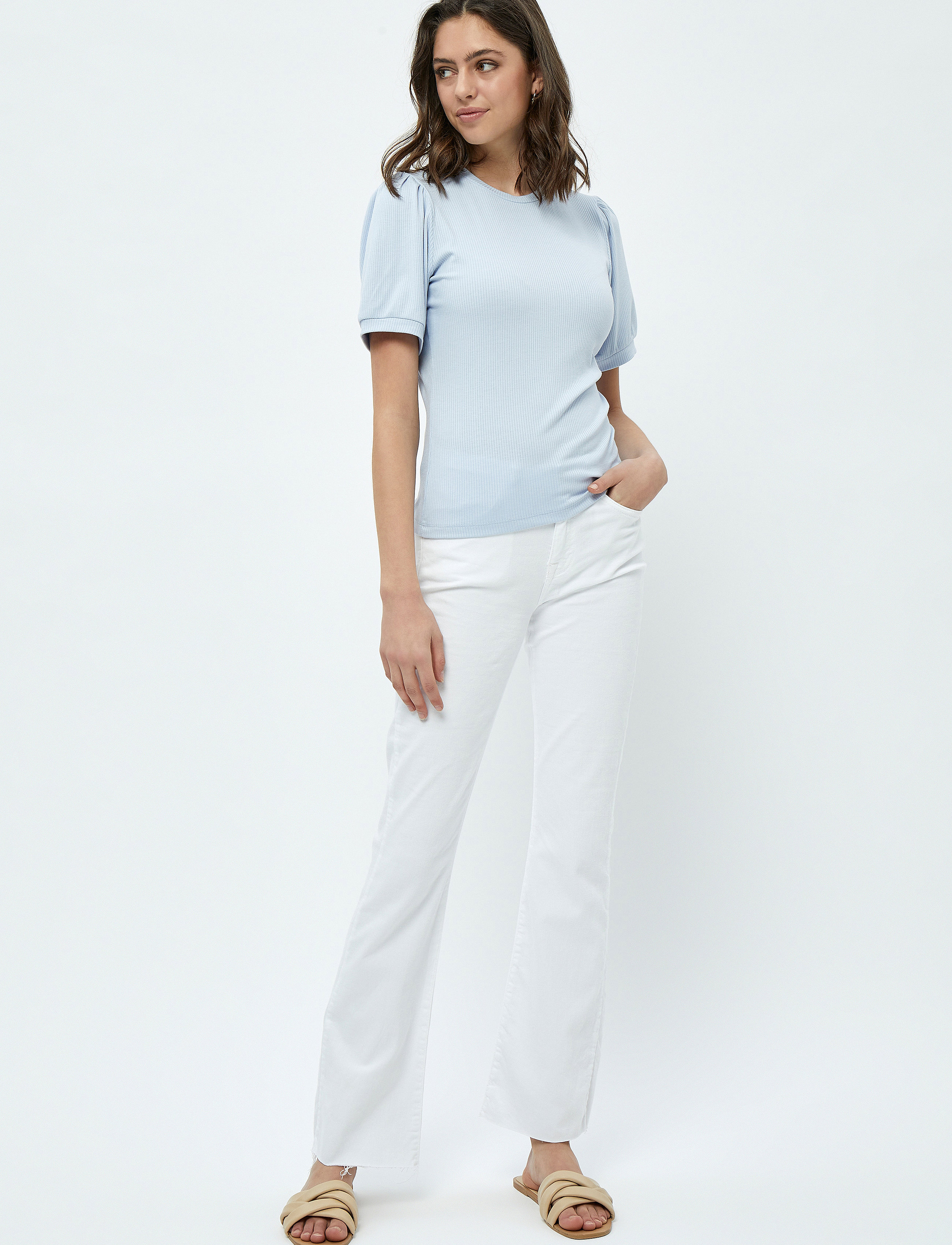 Minus - Johanna T-shirt - alhaisimmat hinnat - ibiza blue - 4