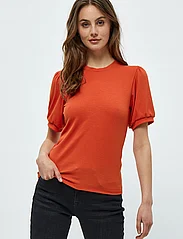 Minus - Johanna T-shirt - laveste priser - lipstick red - 2