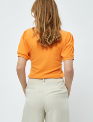Minus - Johanna T-shirt - lägsta priserna - orange peel - 3