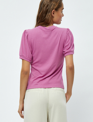 Minus - Johanna T-shirt - laveste priser - super pink - 3
