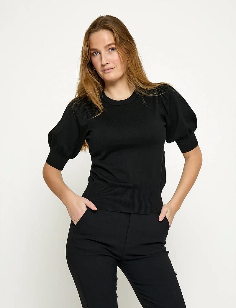 Minus - Liva Strik T-Shirt - palaidinės trumpomis rankovėmis - sort - 0