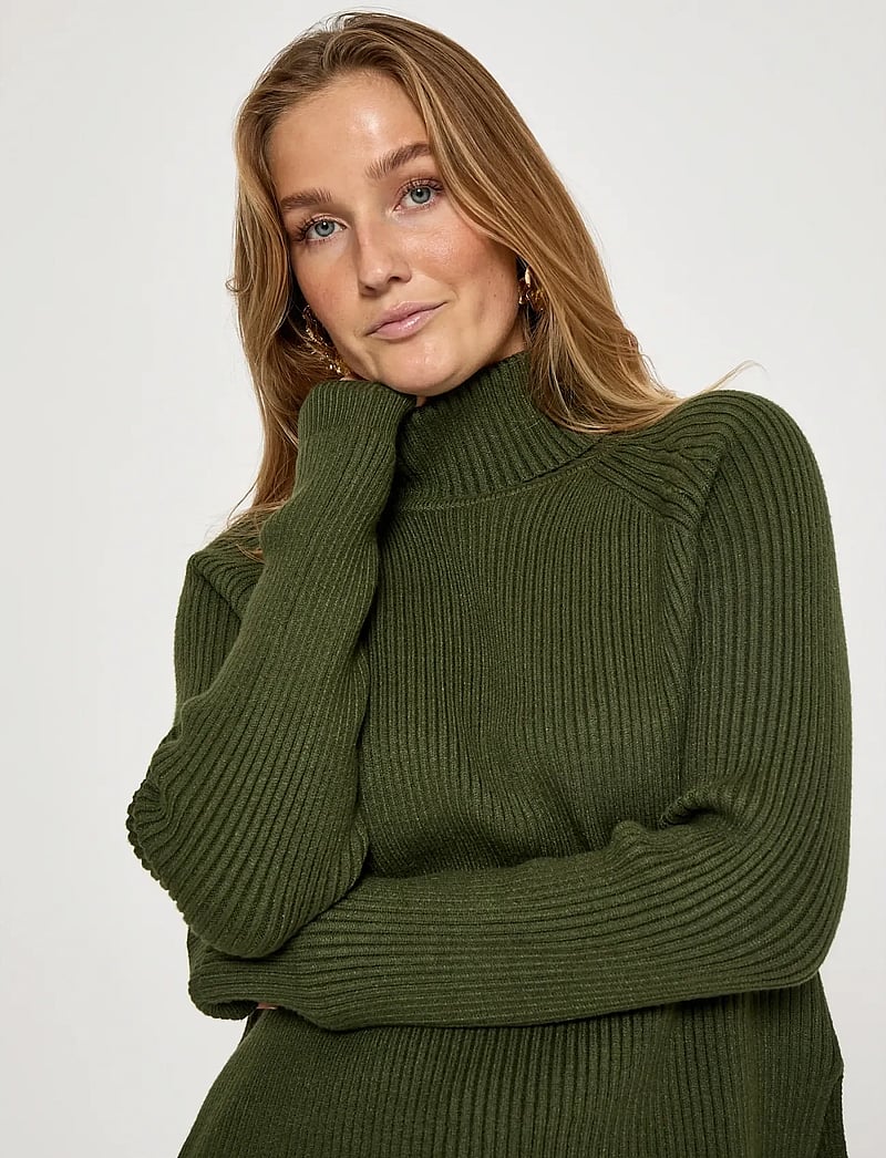 Minus - MSAva knit turtleneck - turtlenecks - rifle green - 5