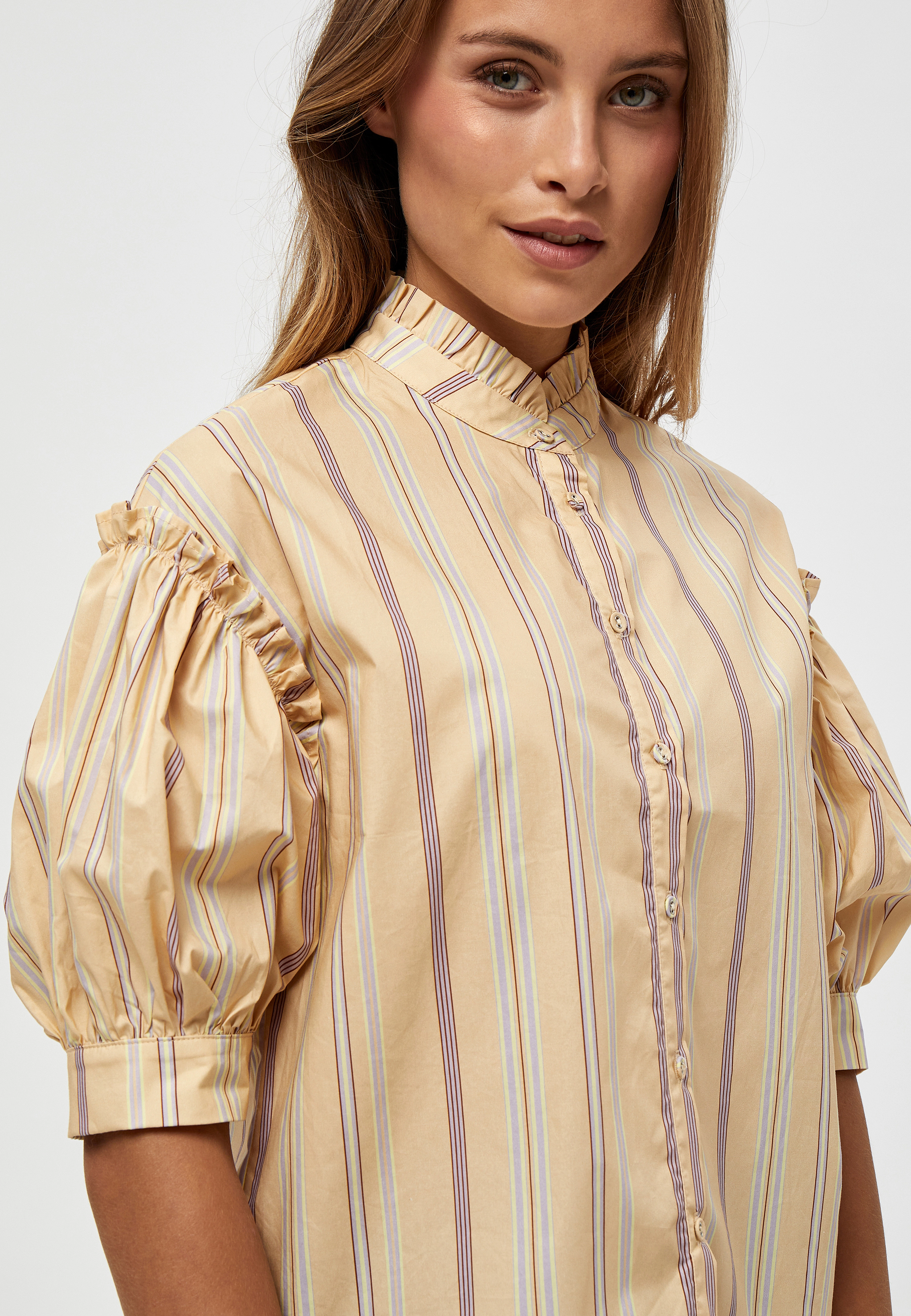 Minus - Yuna Shirt - yellow straw stripes - 4