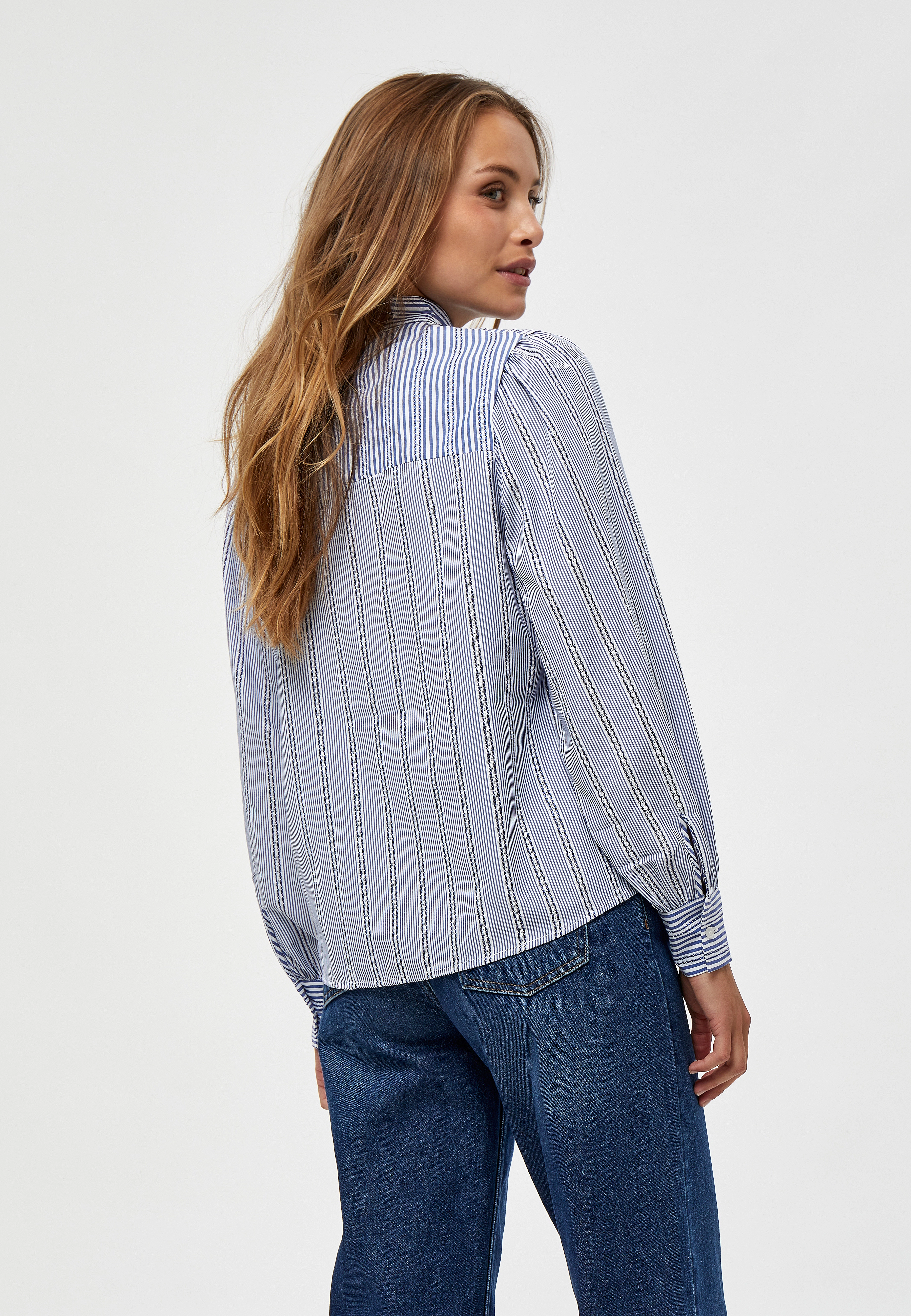 Minus - Danina Shirt - dark pasific blue stripes - 3