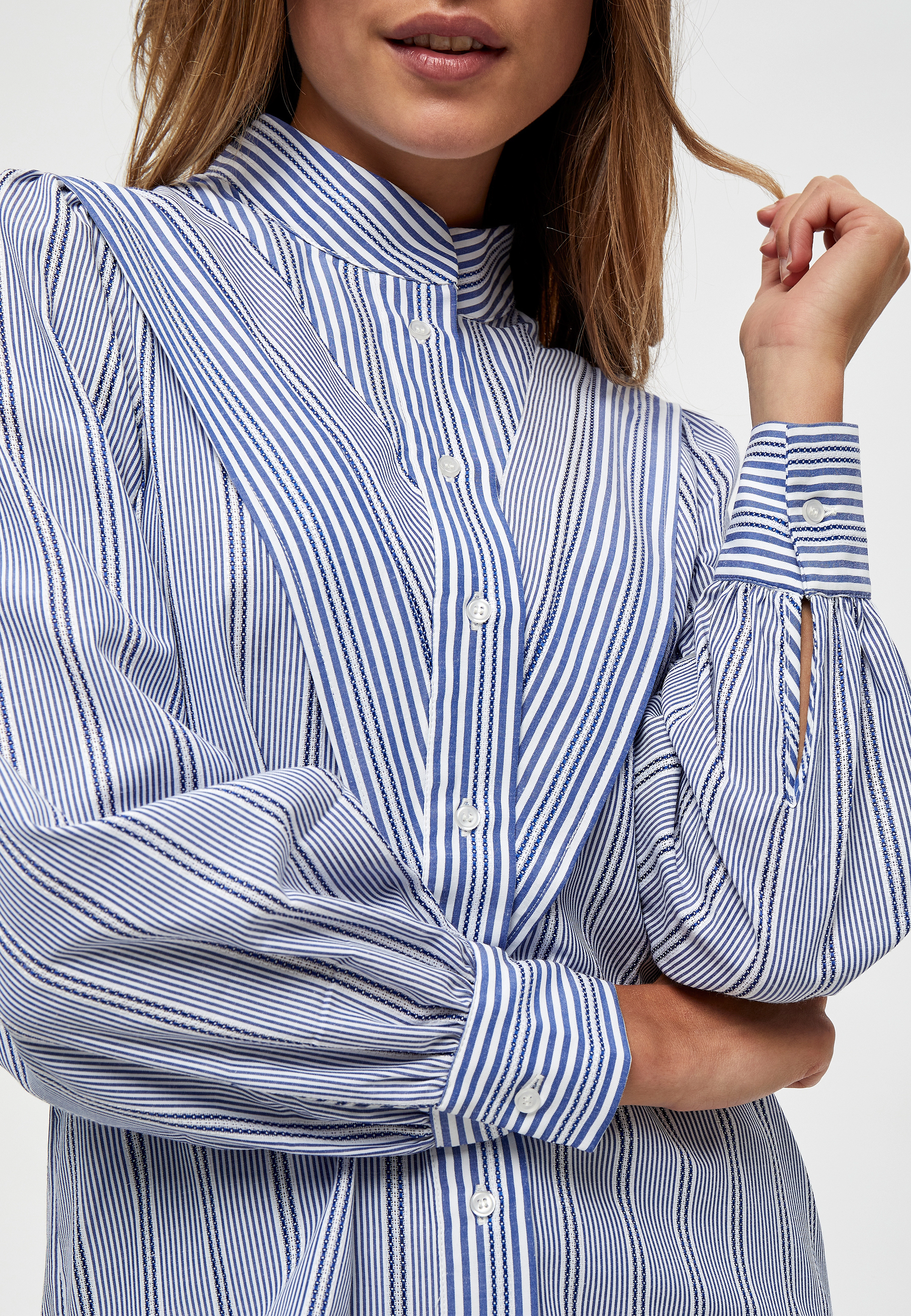 Minus - Danina Shirt - dark pasific blue stripes - 4