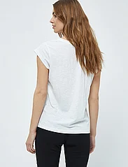 Minus - Leti V-hals T-shirt - najniższe ceny - hvid - 2