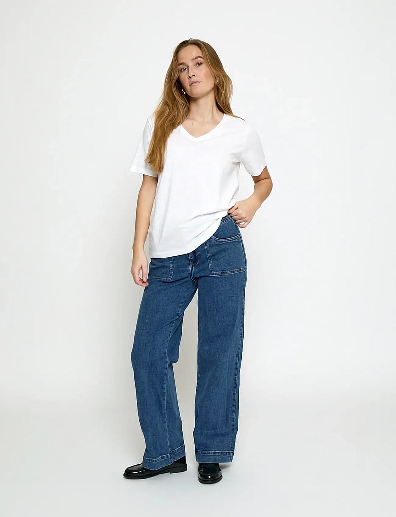 Minus - Leti V-hals T-shirt - t-shirts - hvid - 4