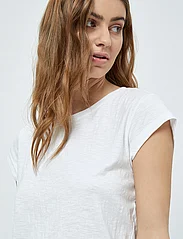 Minus - Leti V-hals T-shirt - madalaimad hinnad - hvid - 7