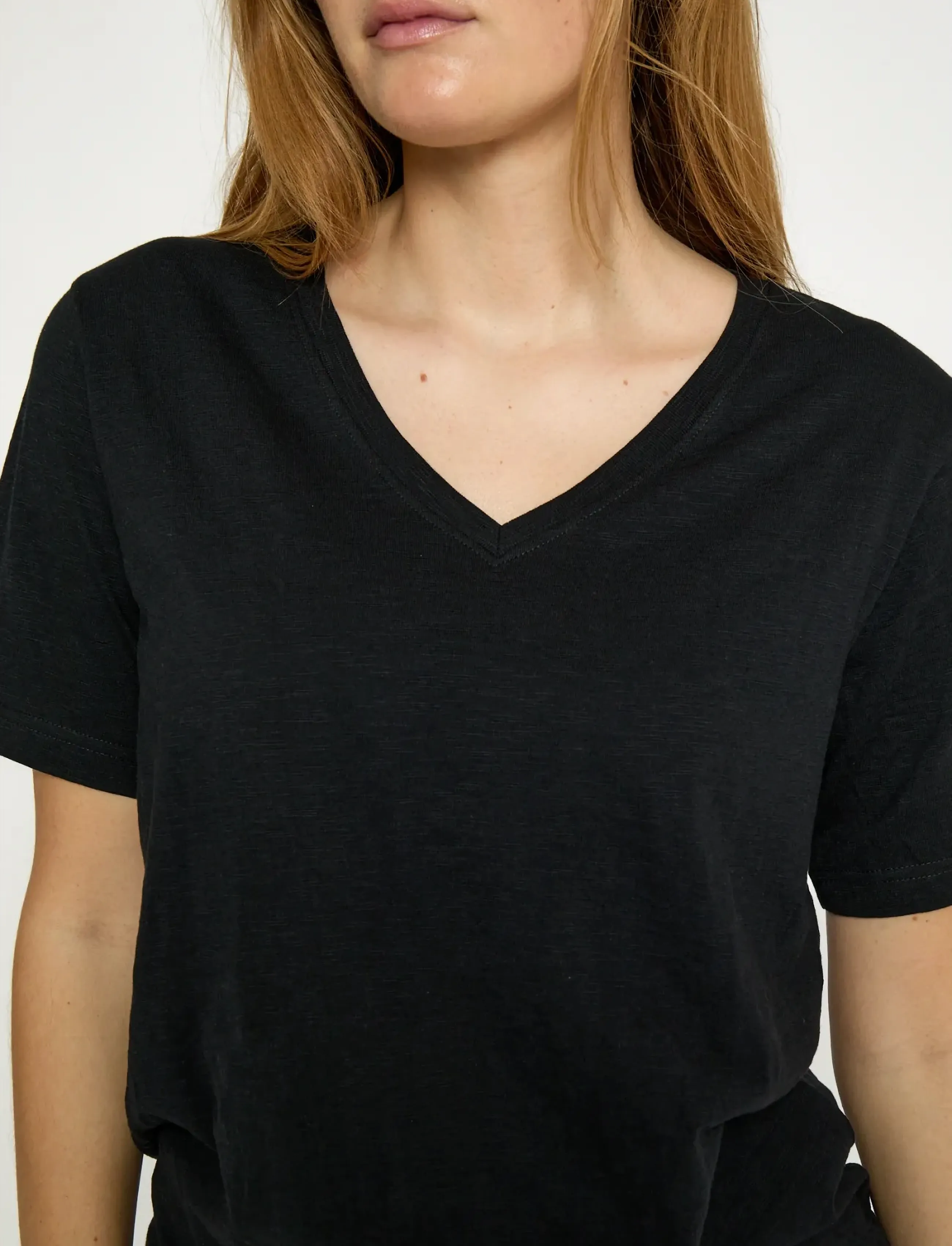 Minus - Leti V-hals T-shirt - t-shirts - sort - 5