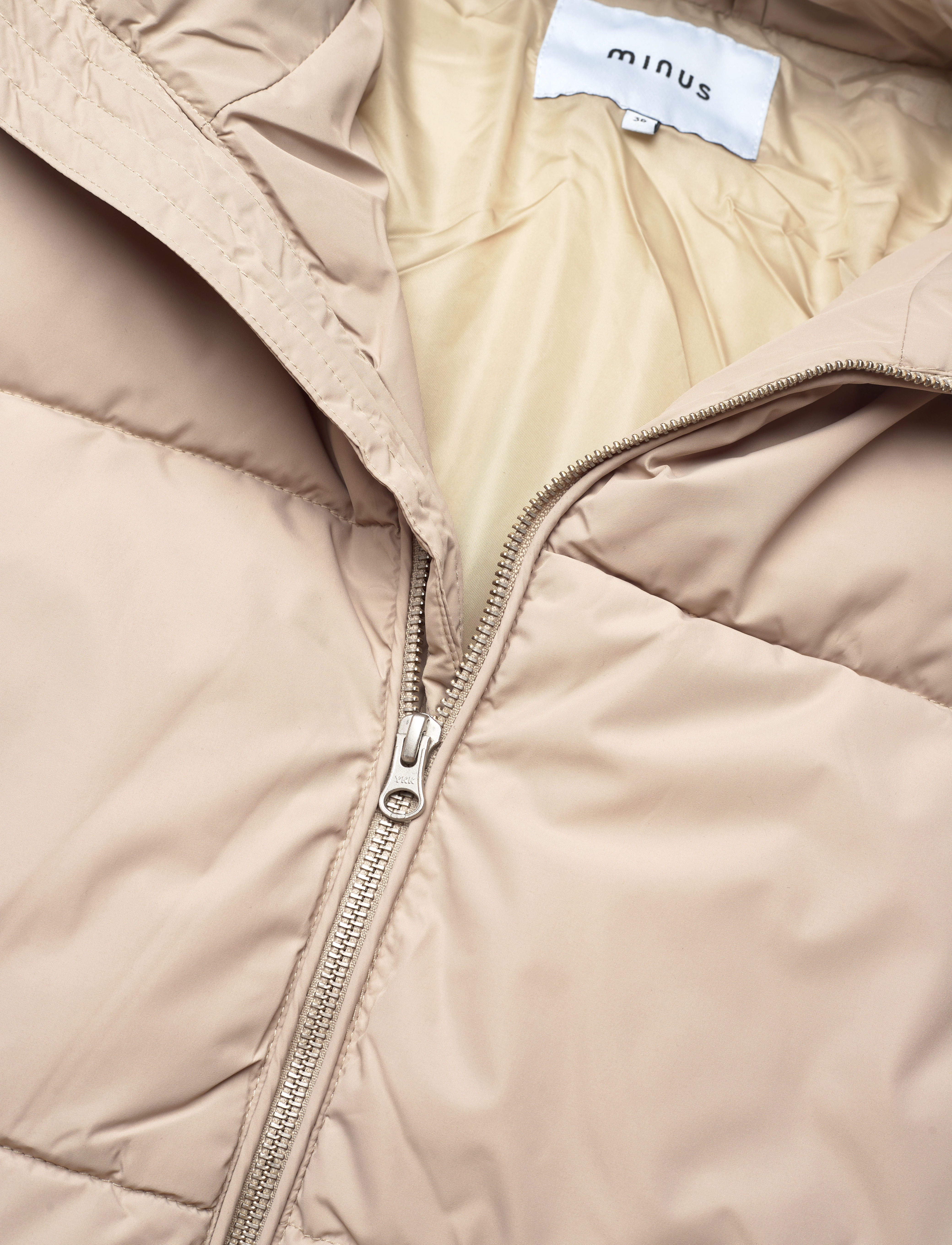 Minus - Alexis Long Puffer Jacket 2 - pure cashmere - 4
