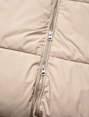 Minus - Alexis Long Puffer Jacket 2 - talvitakit - pure cashmere - 6