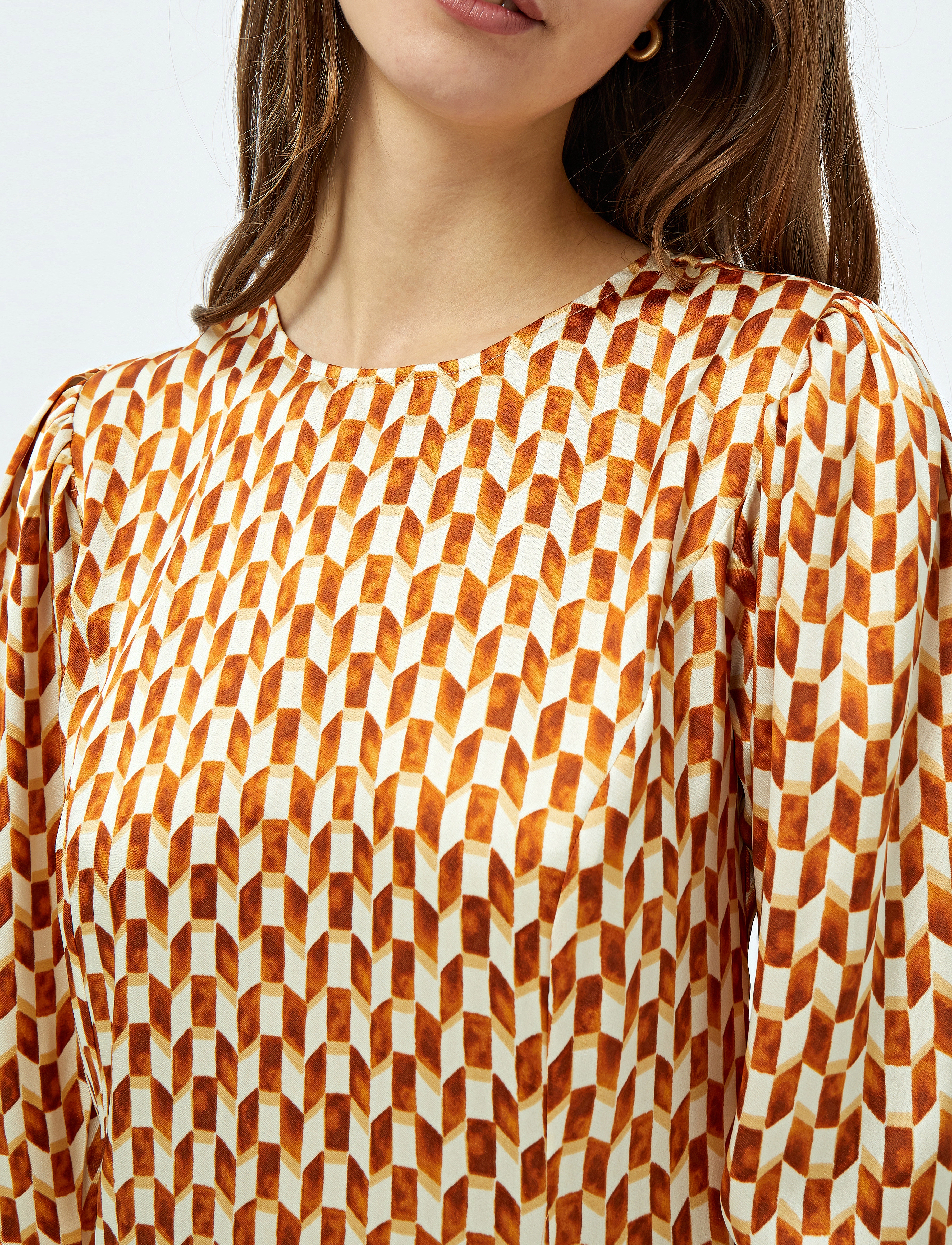 Minus - Kassaria GRS Dress 1 - midi kjoler - desert sand graphic print - 5