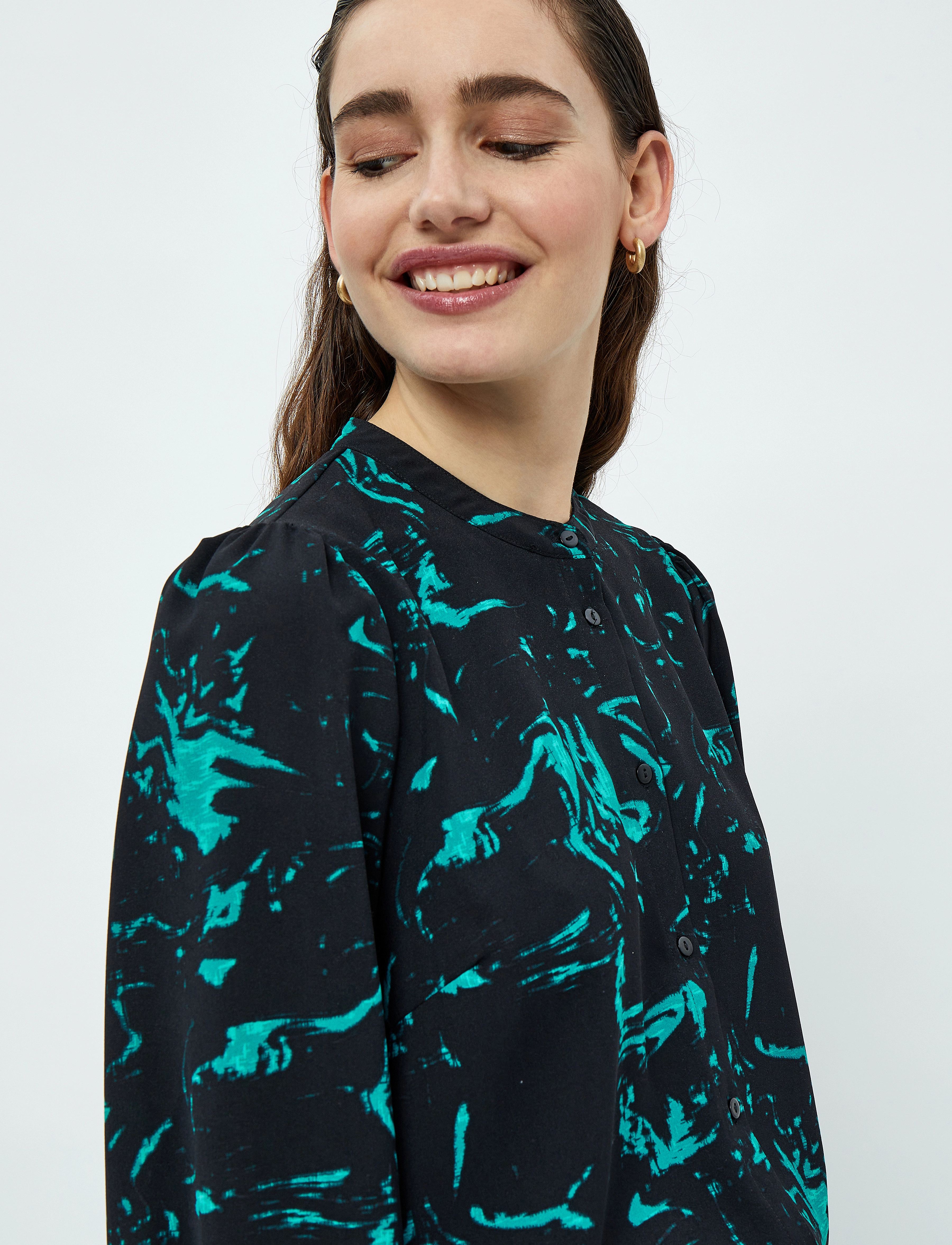 Minus - Selena Skjorte - langärmlige hemden - ocean green swirl print - 5