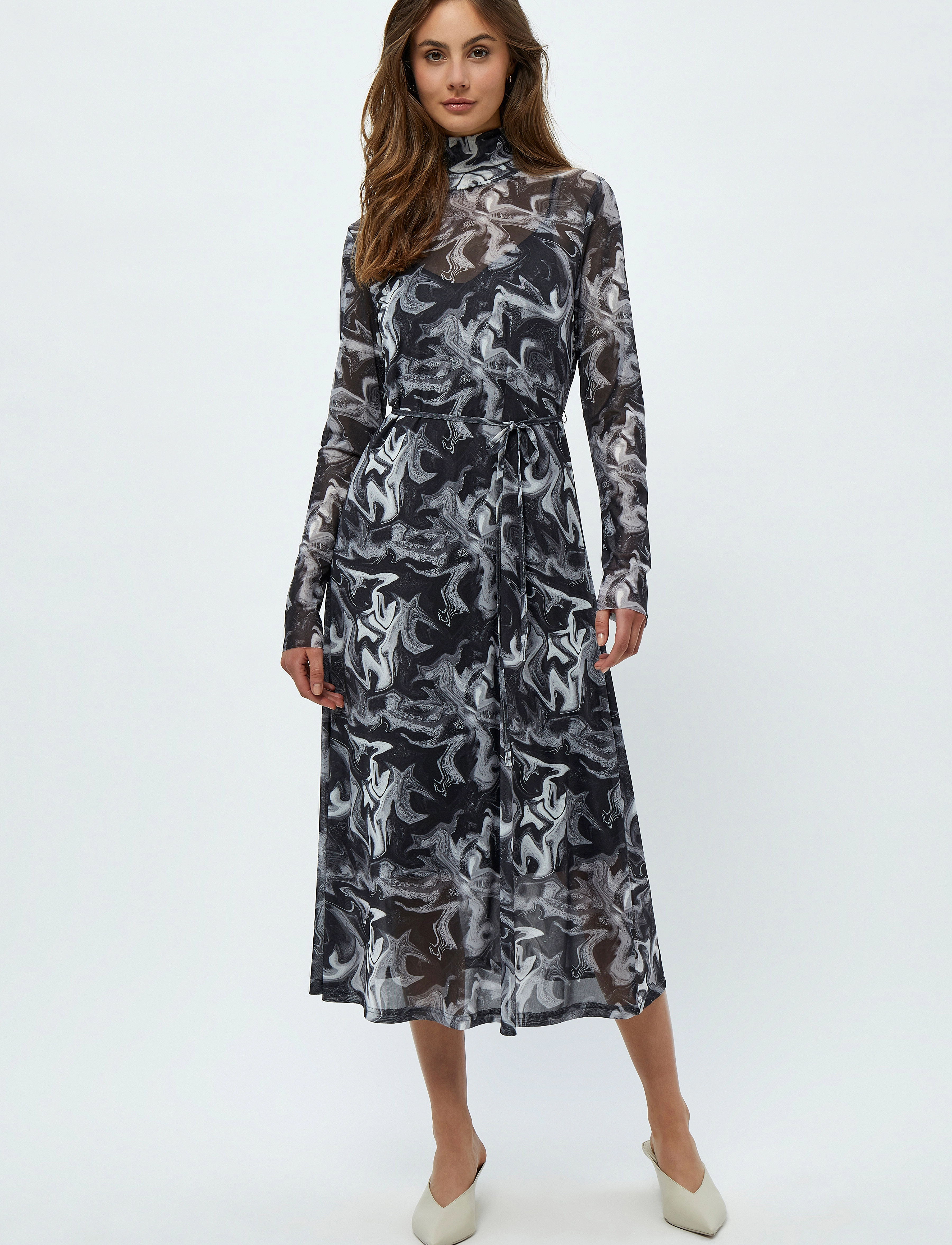 Minus - Divia dress 2 - black swirl print - 3