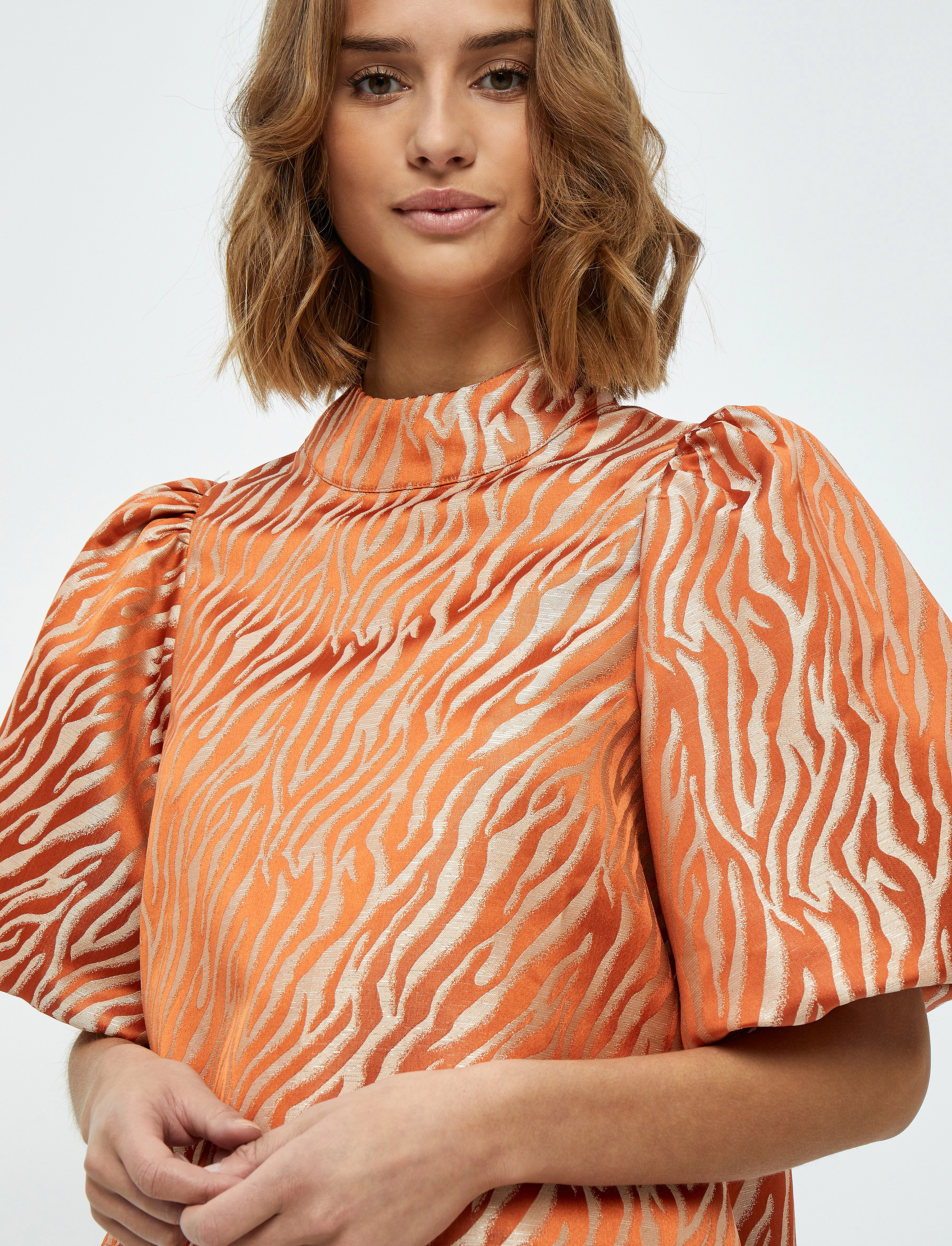 Minus - Emmalia Bluse - mandarin orange print - 5