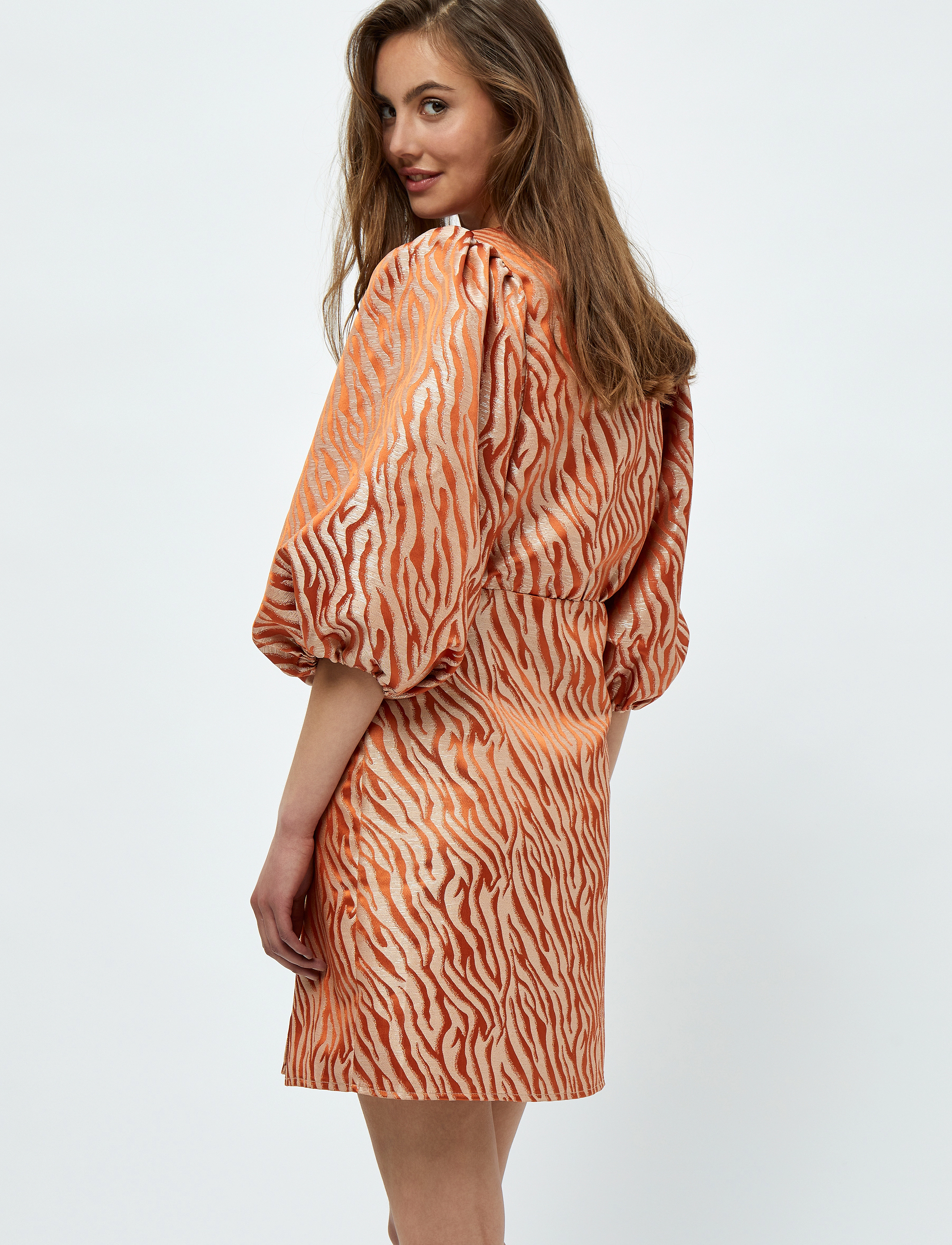 Minus - Emmalia Kjole - mandarin orange print - 3