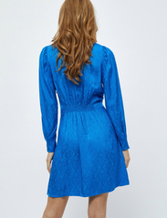 Minus - Lucia Kort Kjole - party wear at outlet prices - ocean blue - 3